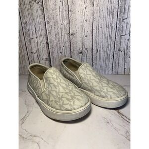 Michael Kors Toddler Monogram‎ Signature Shoes Size 7.5